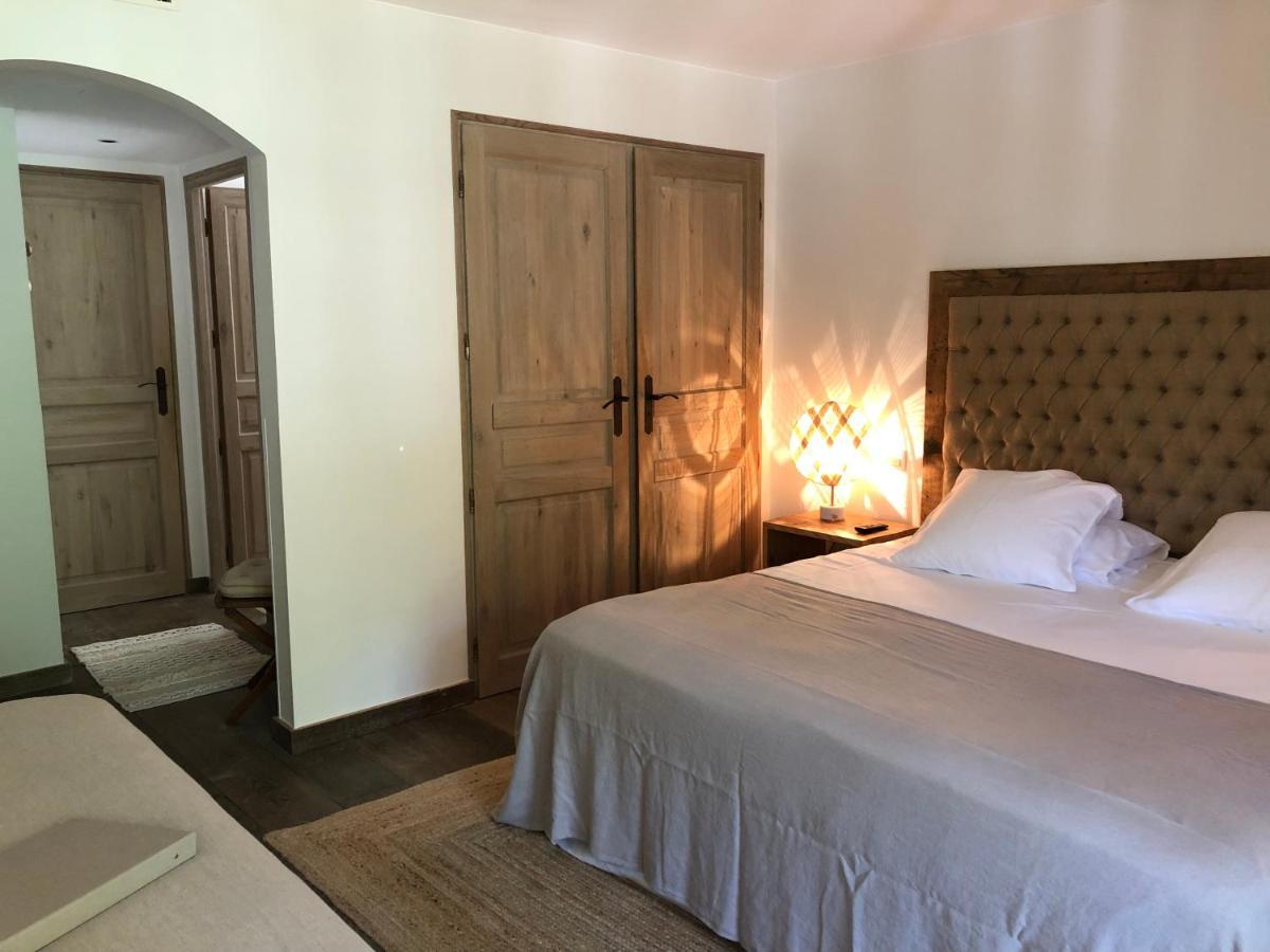 Le Clos Des Sept Palmiers Cavalaire-sur-Mer Bagian luar foto