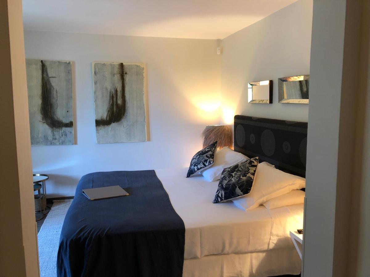 Le Clos Des Sept Palmiers Cavalaire-sur-Mer Bagian luar foto
