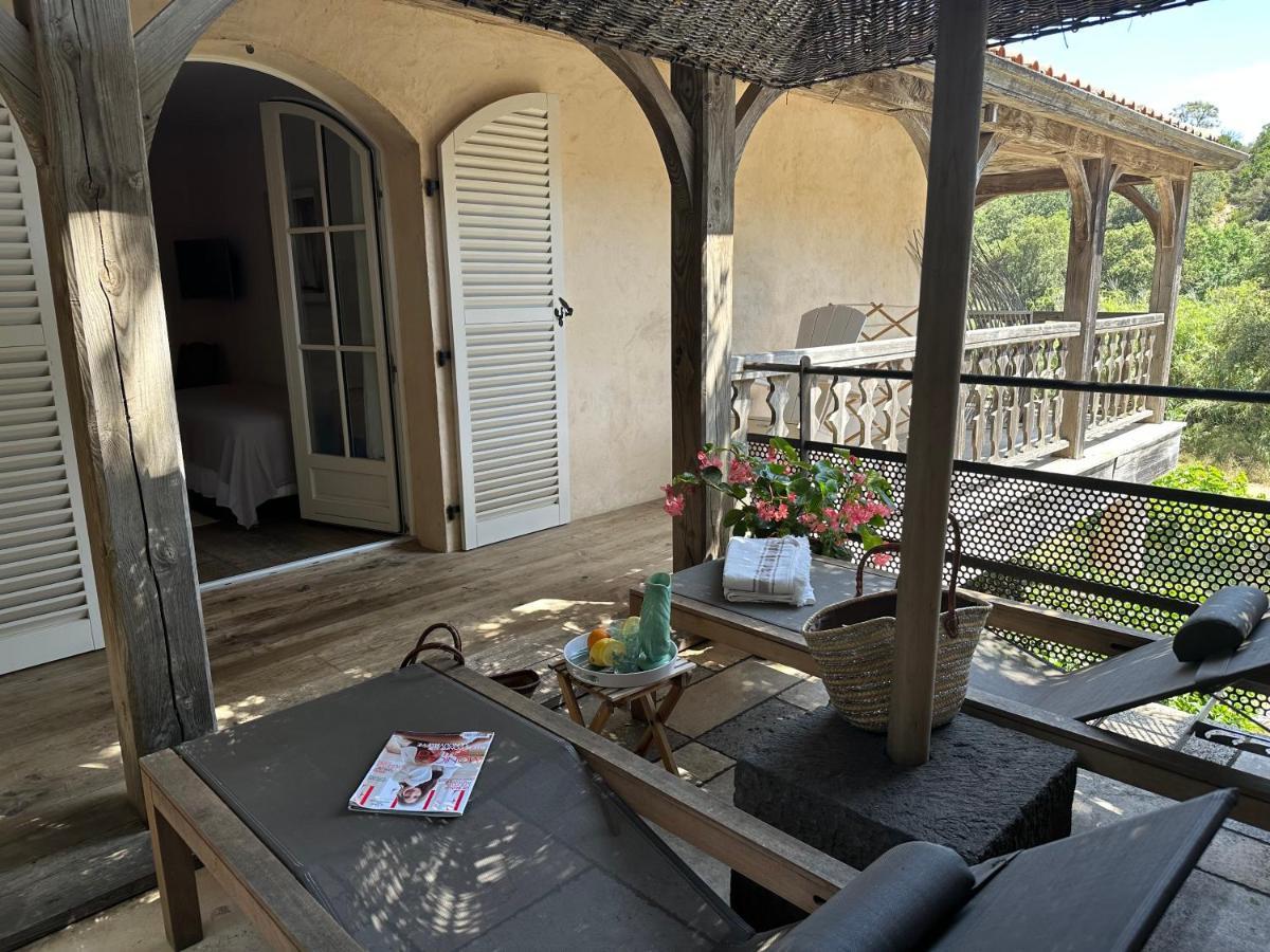 Le Clos Des Sept Palmiers Cavalaire-sur-Mer Bagian luar foto