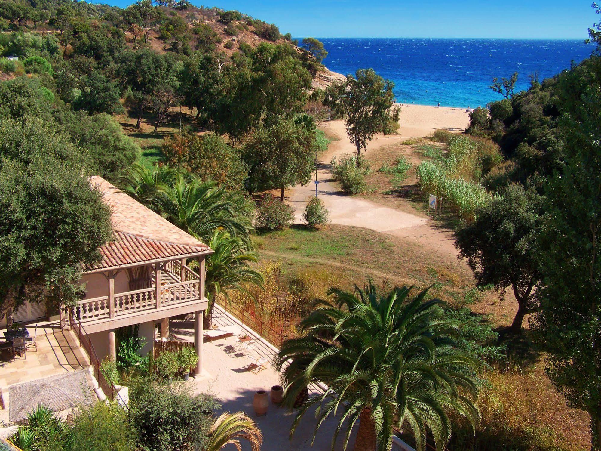 Le Clos Des Sept Palmiers Cavalaire-sur-Mer Bagian luar foto